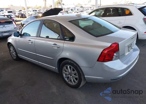 2008 Volvo S40 2.4I из США, поврежденный, VIN YV1MS390382391607